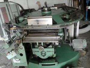 圆盘胶钉机设备